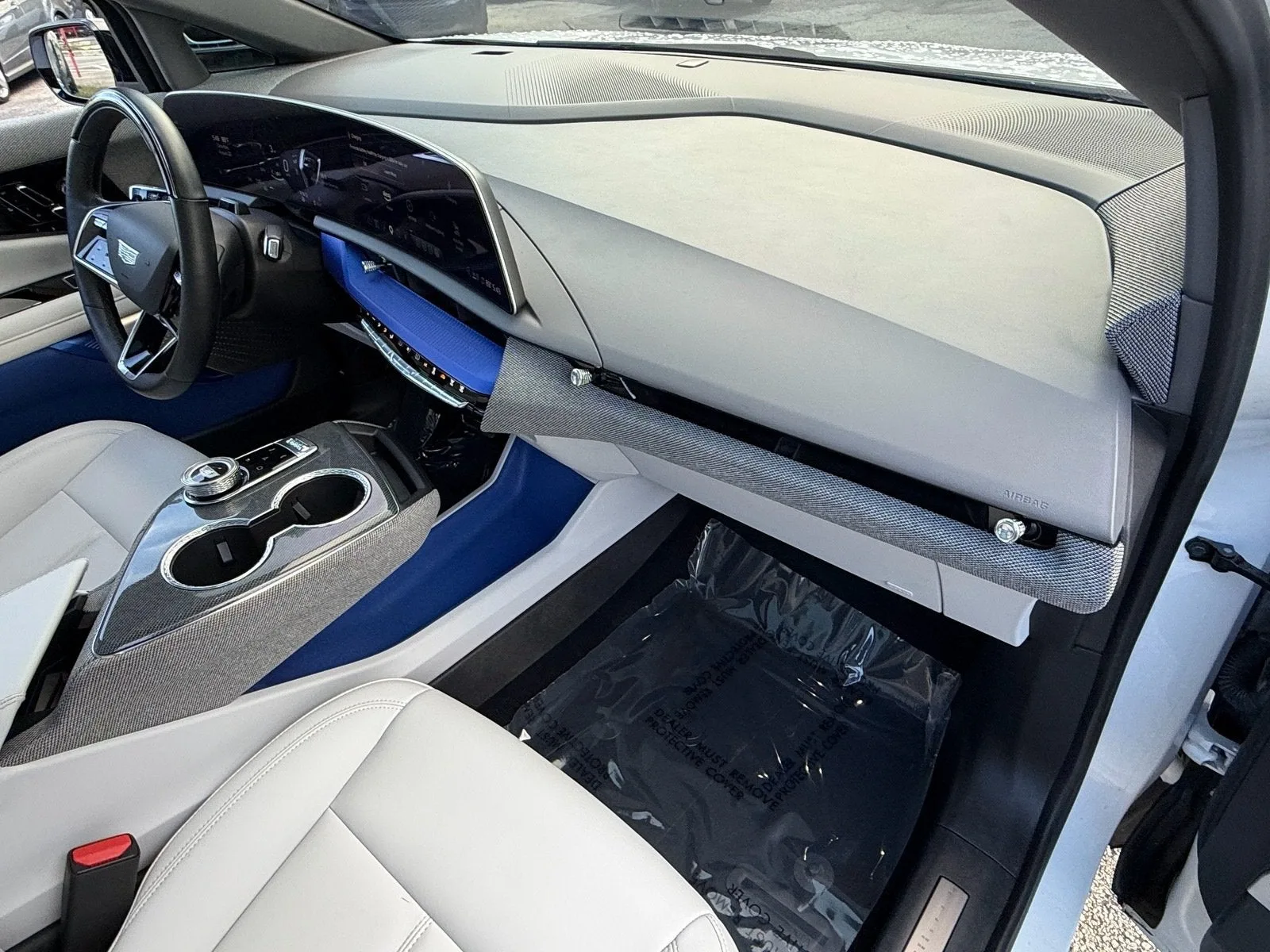 2025 Cadillac OPTIQ Sport photo 16