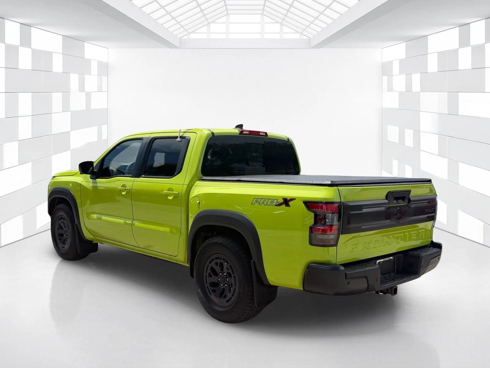 2026 Nissan Frontier Crew Cab PRO-X® photo 5