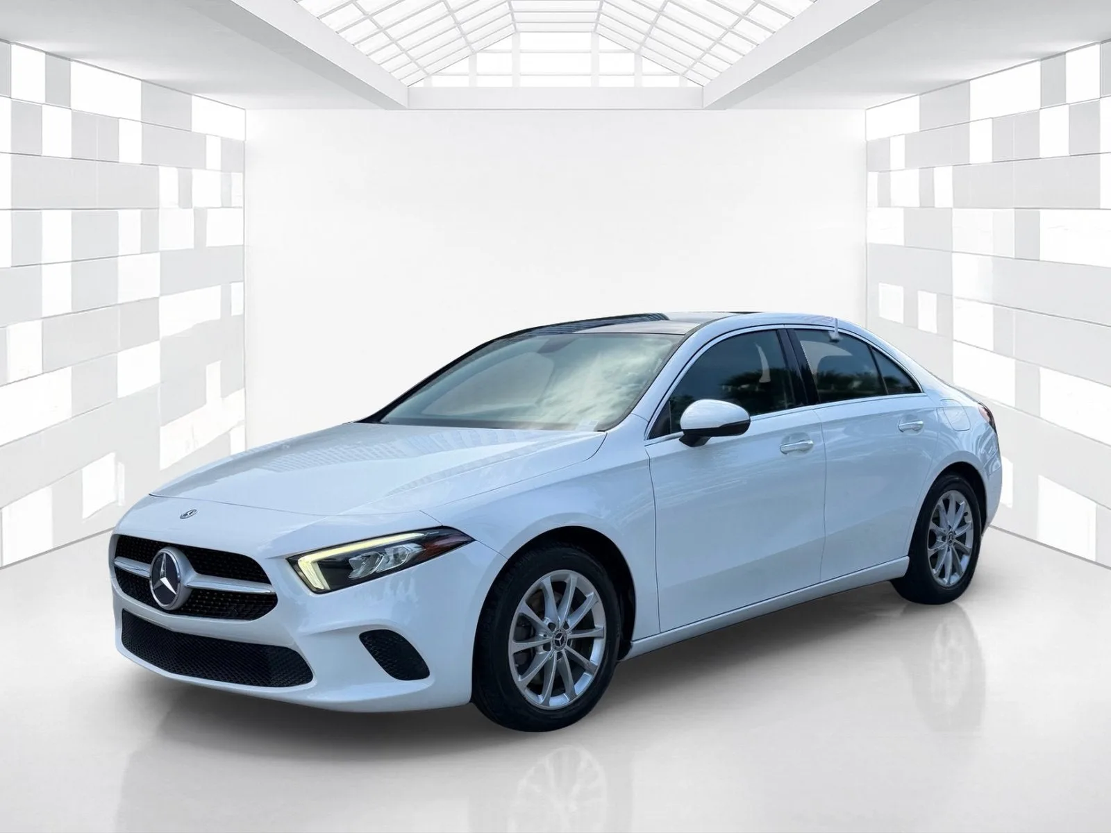 2019 Mercedes-Benz A-Class A 220 photo 3