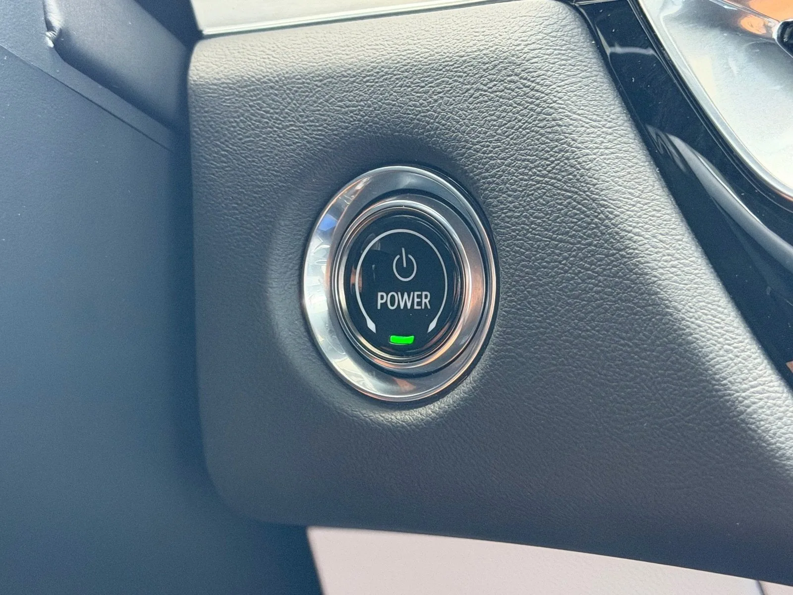 2024 Cadillac LYRIQ Luxury photo 21