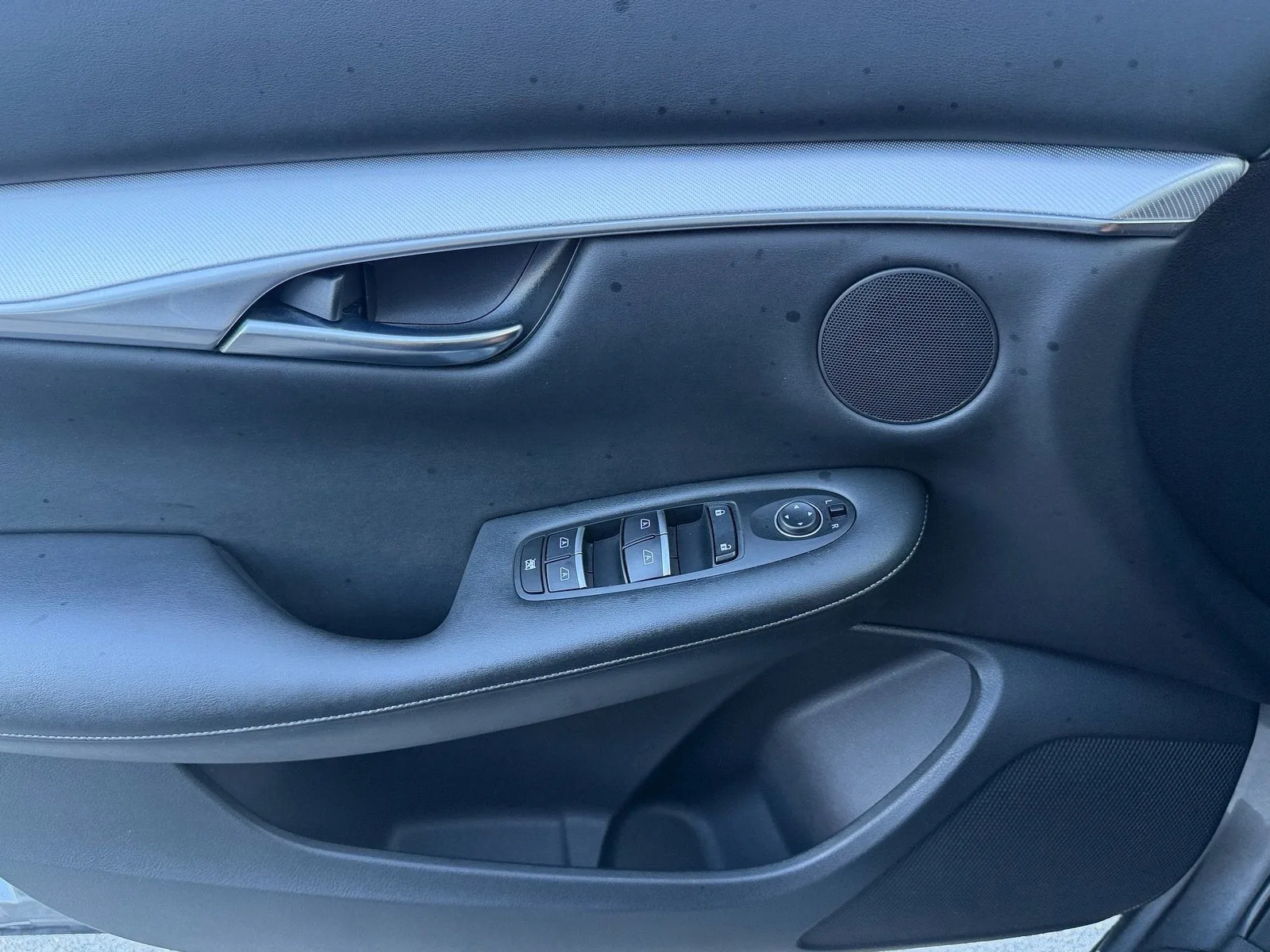 2020 INFINITI QX50 ESSENTIAL photo 35