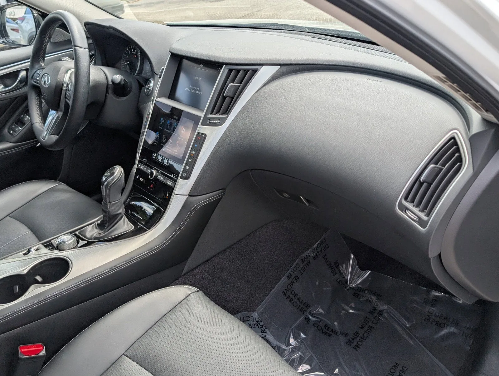 2023 INFINITI Q50 LUXE photo 12