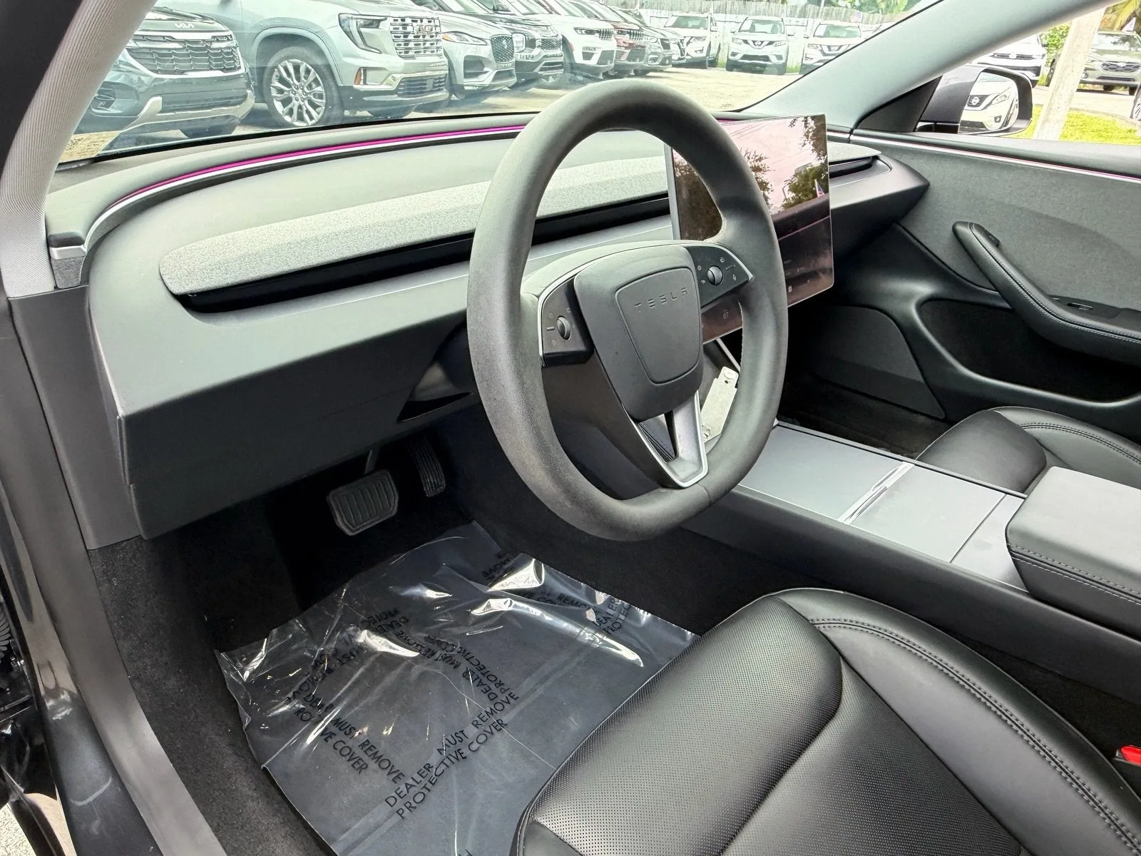 2025 Tesla Model 3 Long Range photo 10