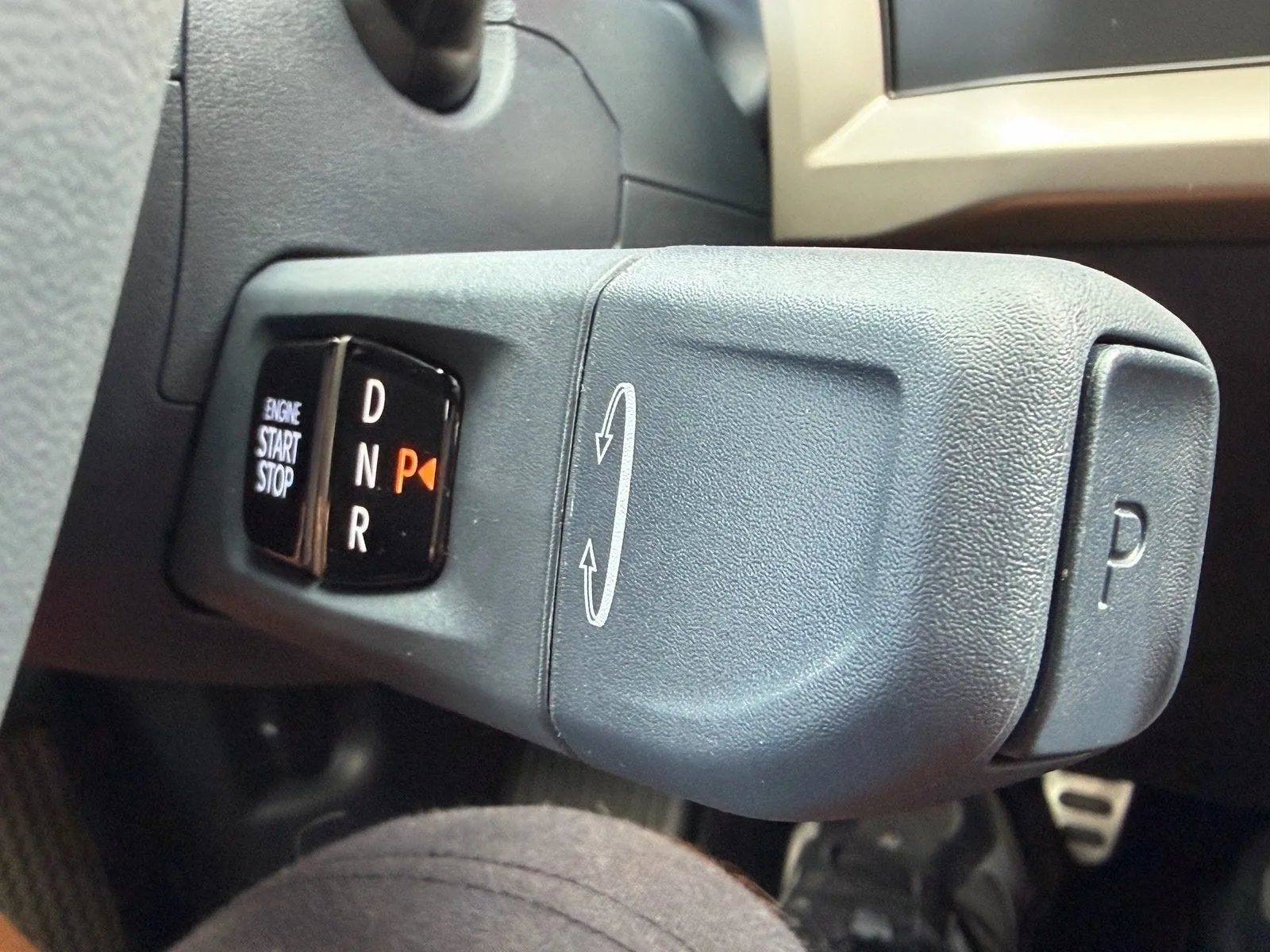 2027 Kia Telluride SX-Prestige photo 29