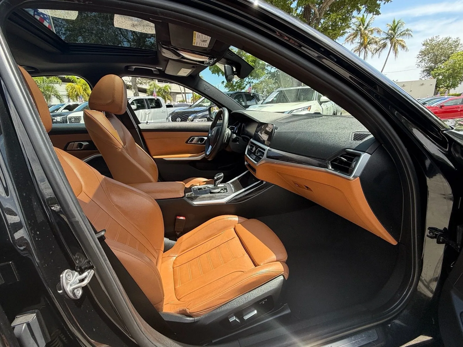 2019 BMW 3 Series 330i photo 17