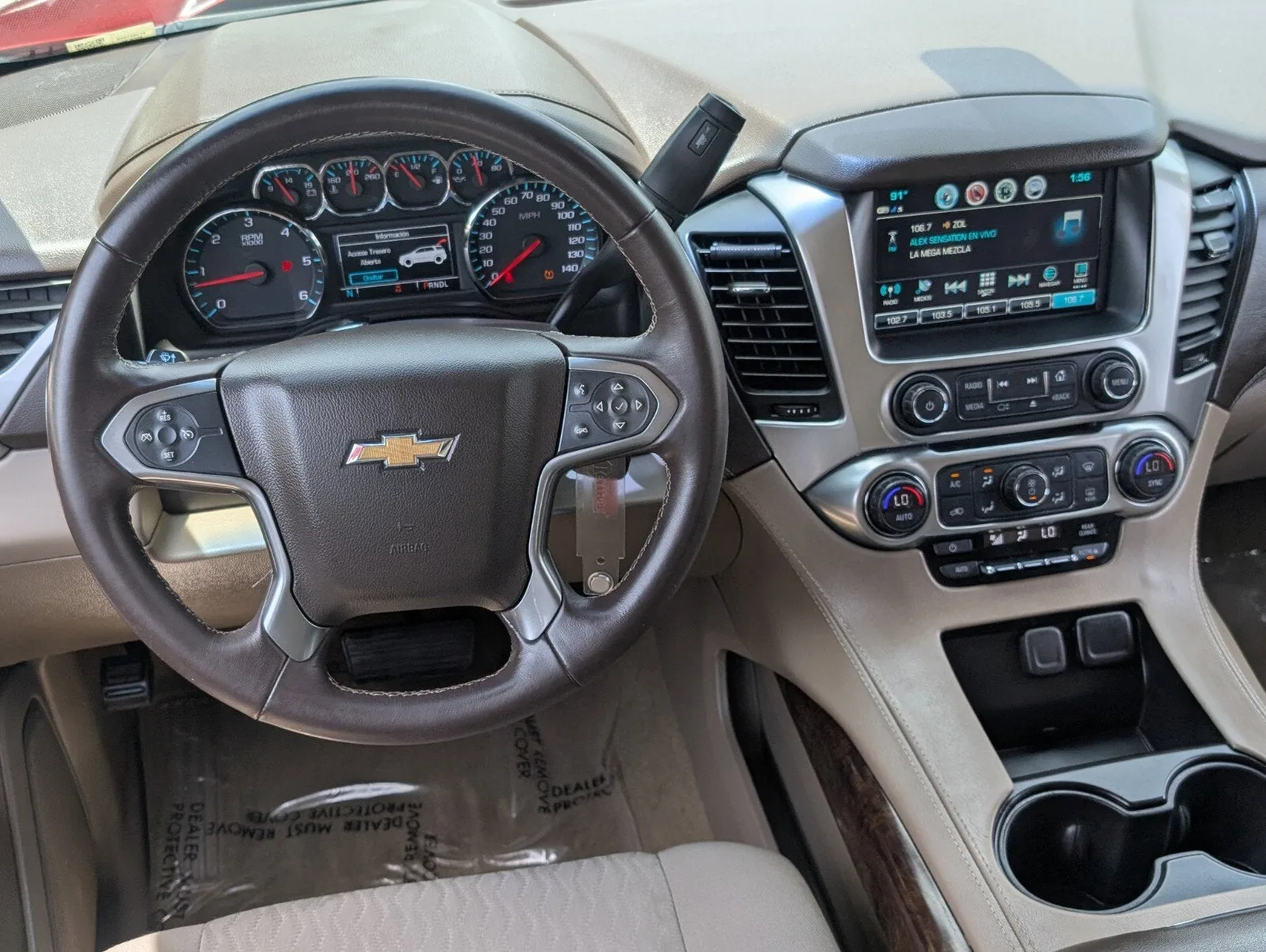 2017 Chevrolet Tahoe LS photo 13