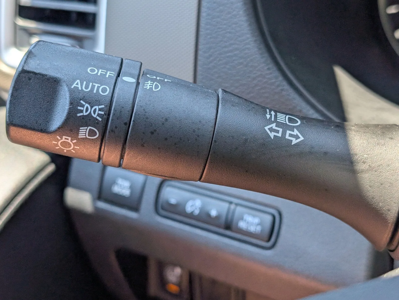 2022 Nissan Frontier Crew Cab SV photo 32