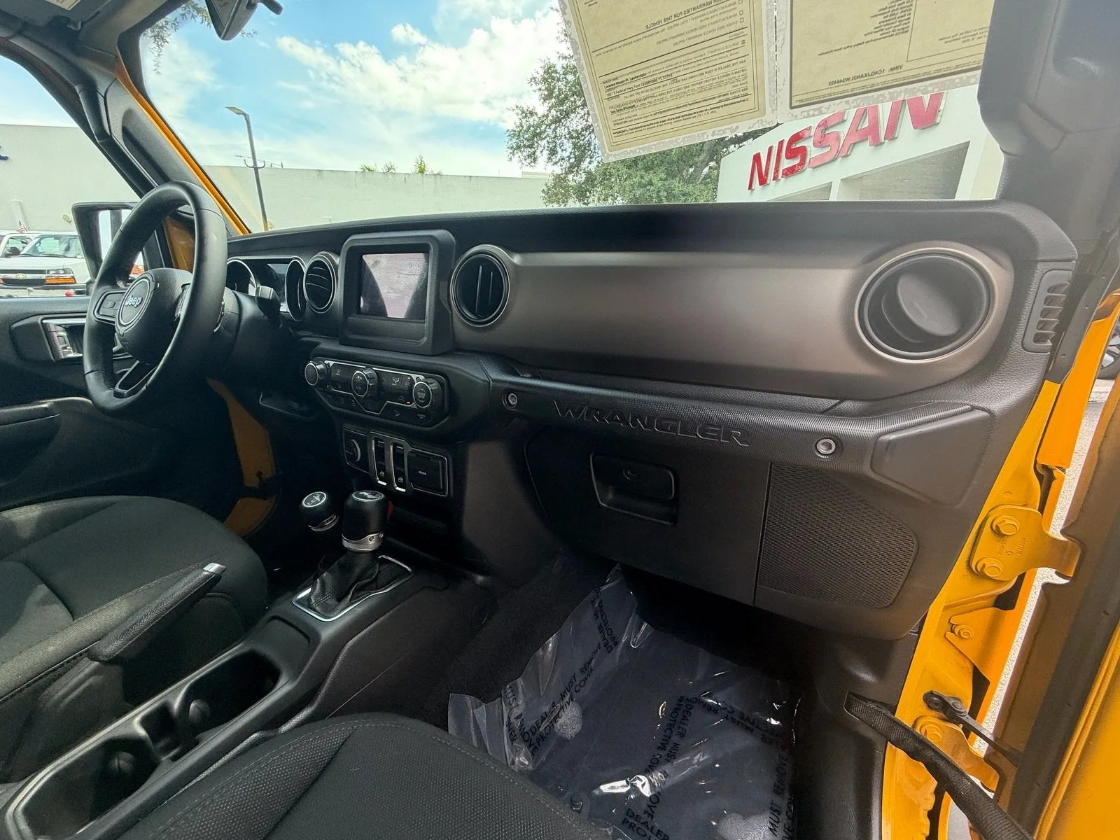 2020 Jeep Wrangler Sport S photo 15