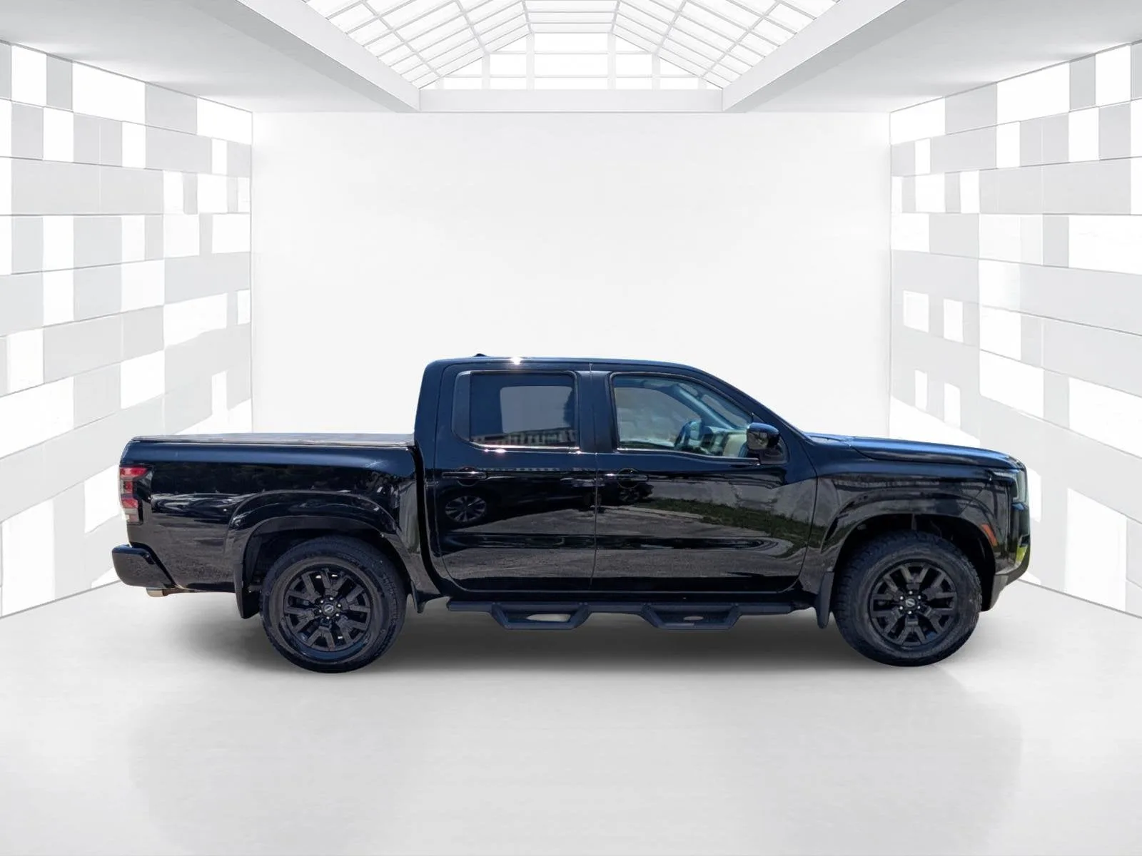 2022 Nissan Frontier Crew Cab SV photo 8