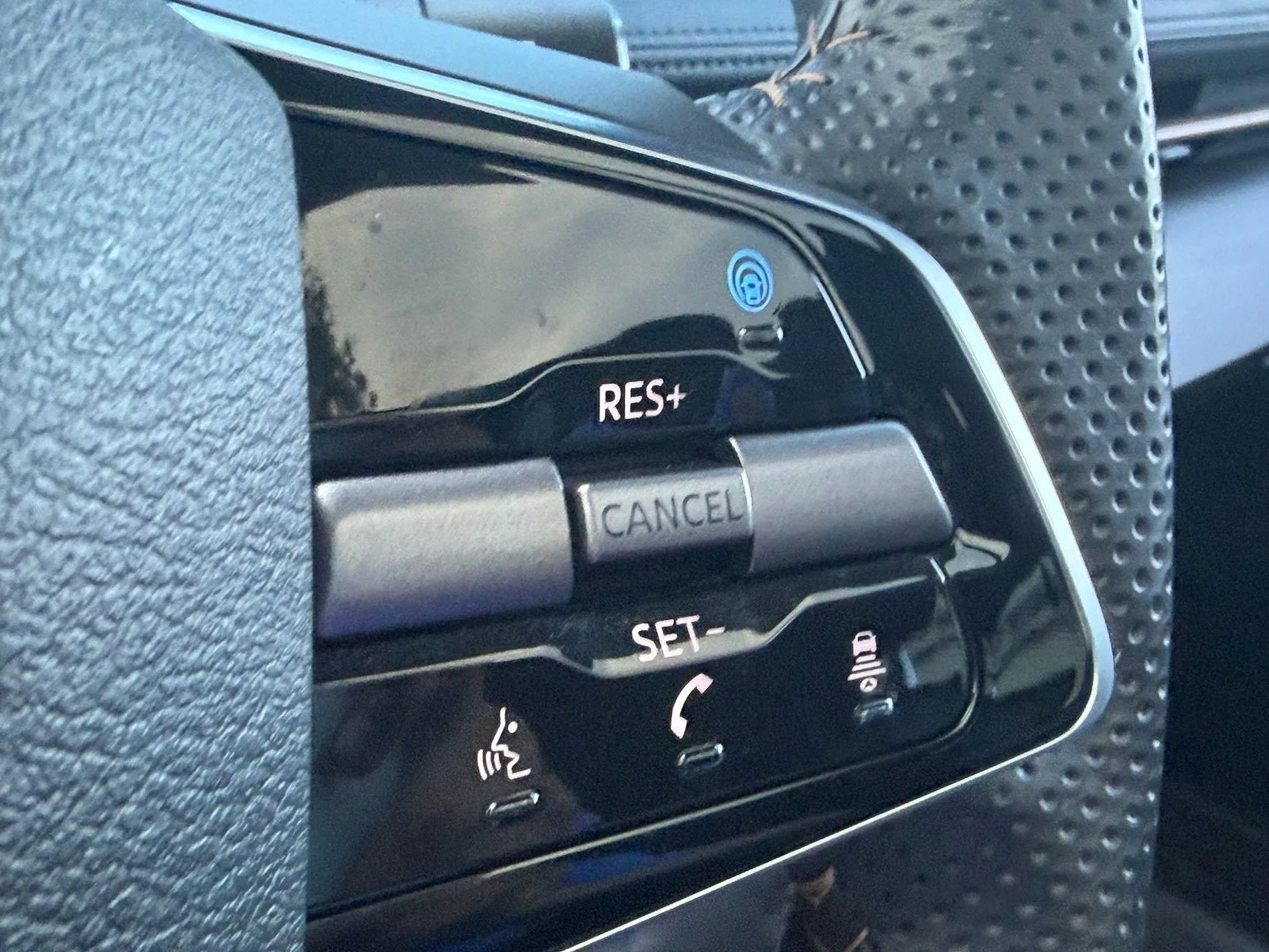 2024 Nissan ARIYA EVOLVE+ photo 29