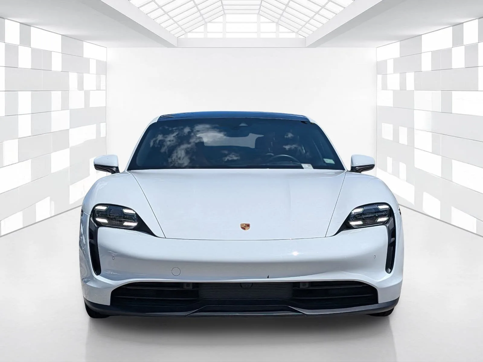 2021 Porsche Taycan 4S photo 2