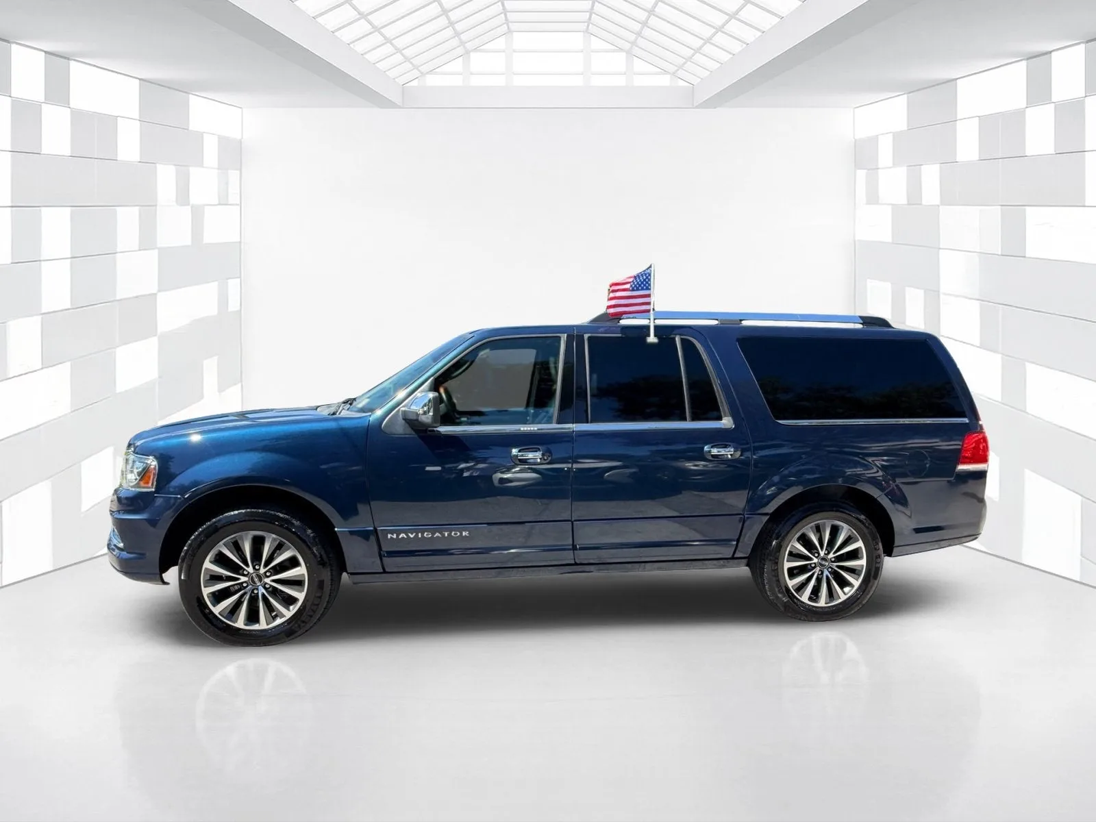 2017 Lincoln Navigator L Select photo 4