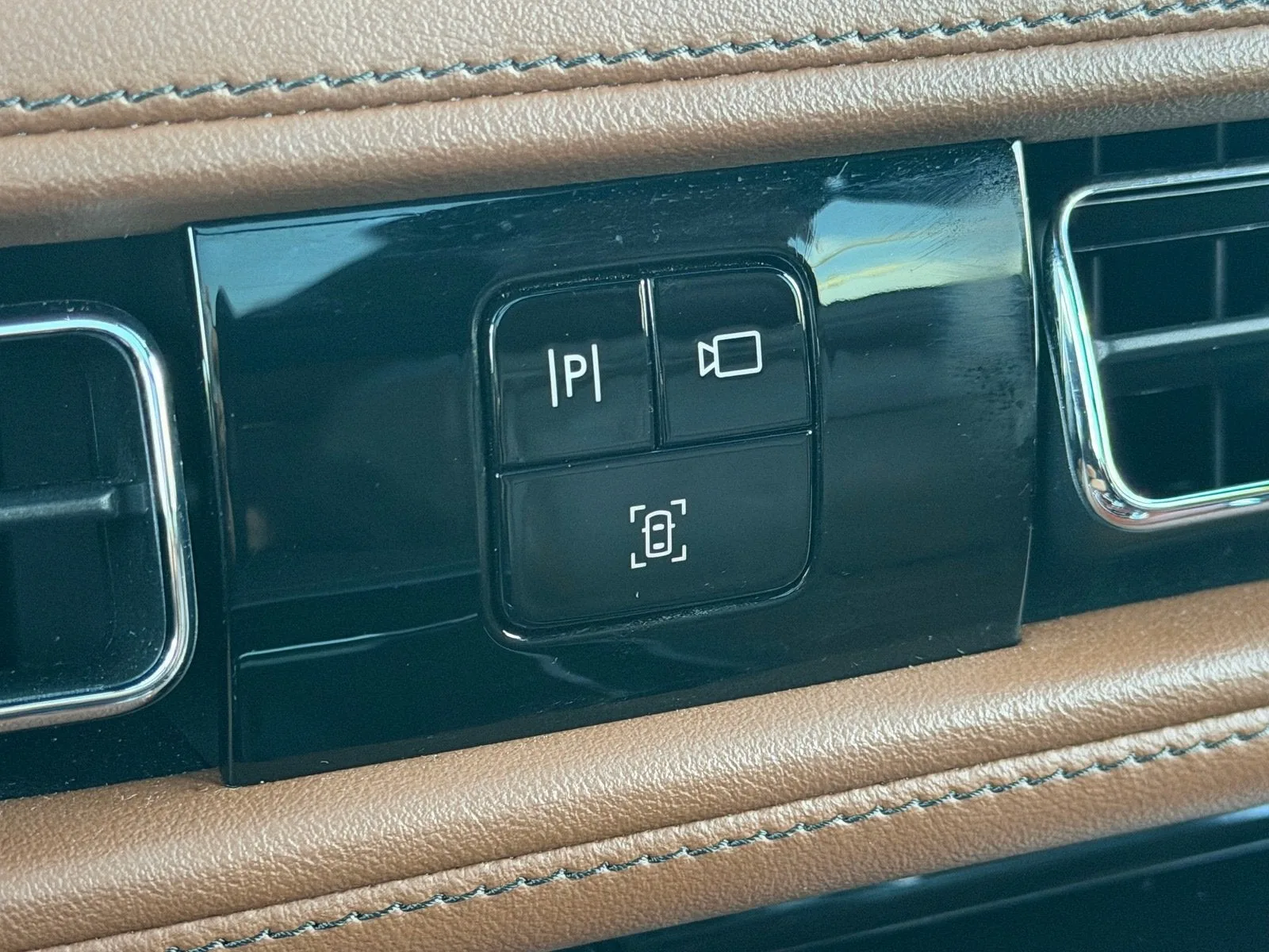 2022 Lincoln Aviator Reserve photo 28