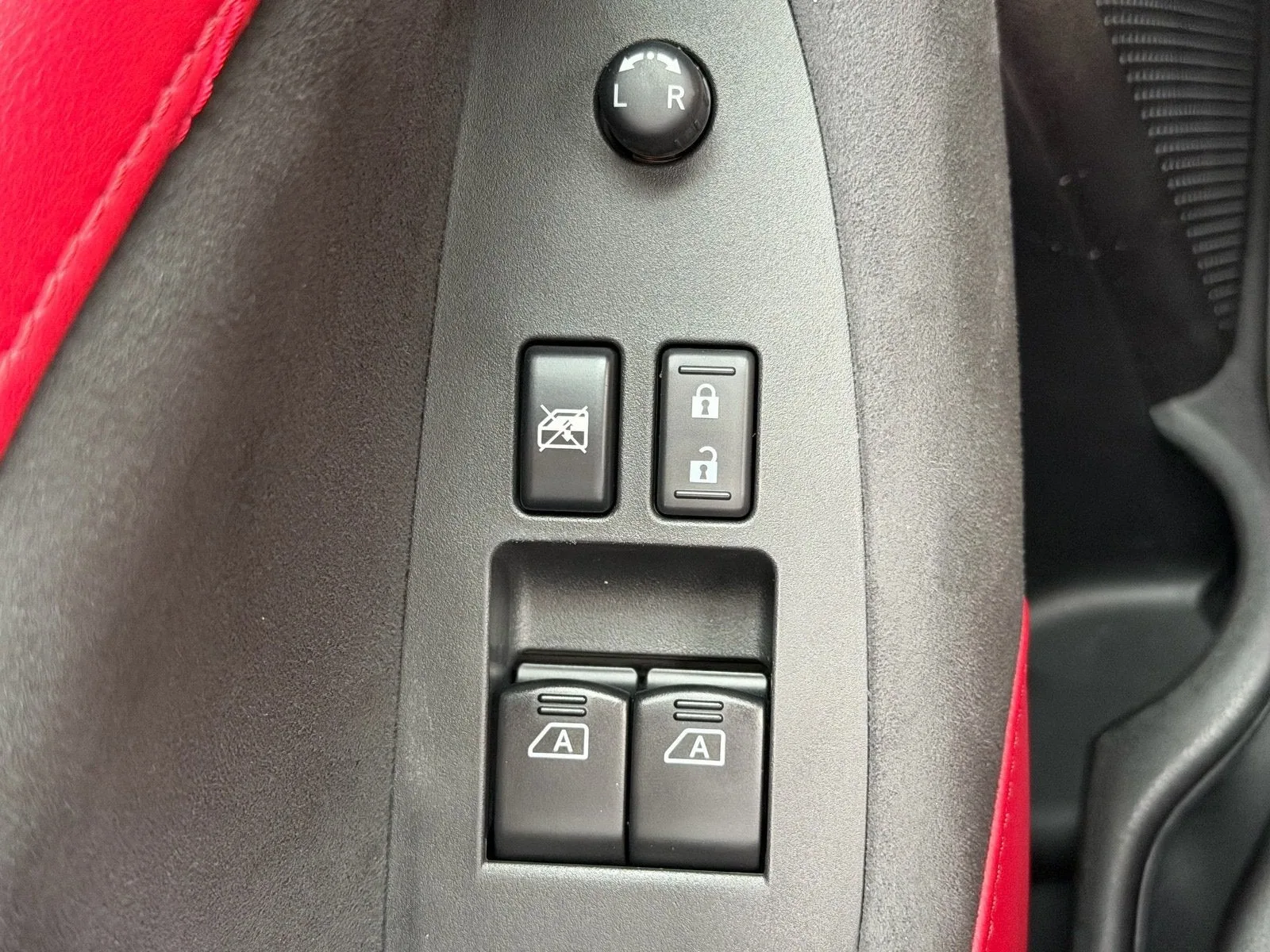 2025 Nissan Z Performance photo 30