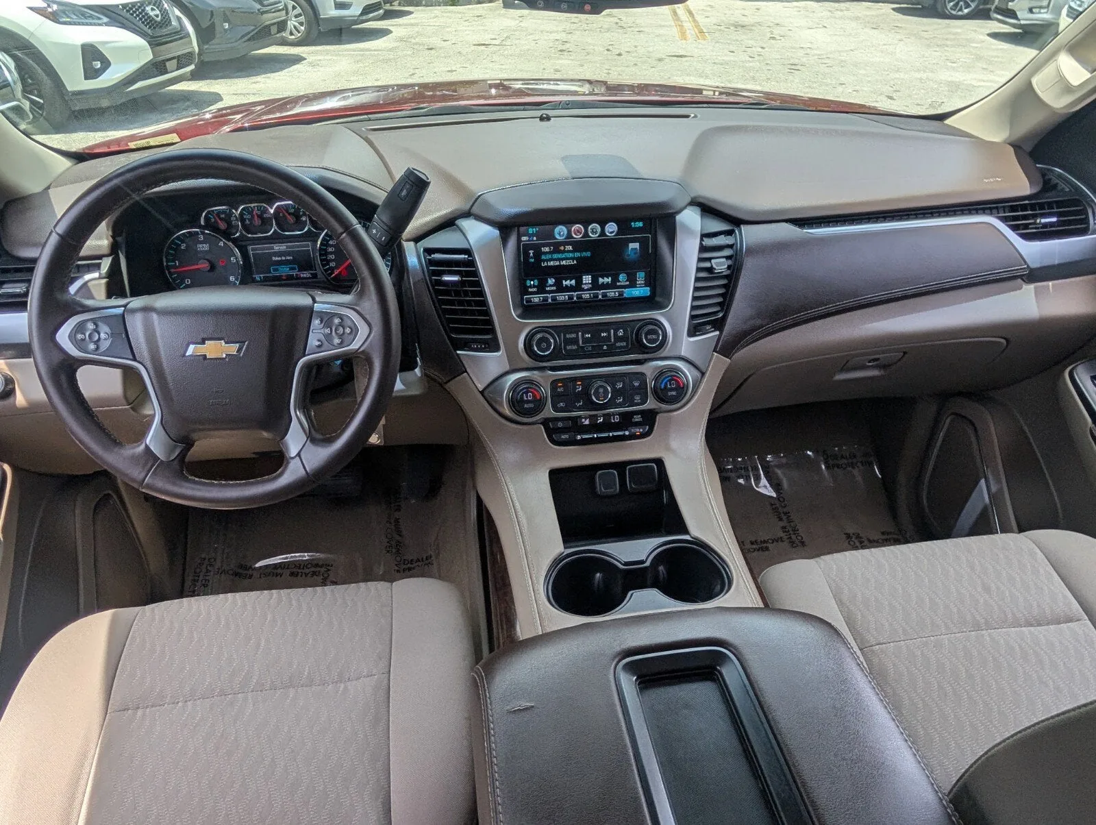 2017 Chevrolet Tahoe LS photo 14