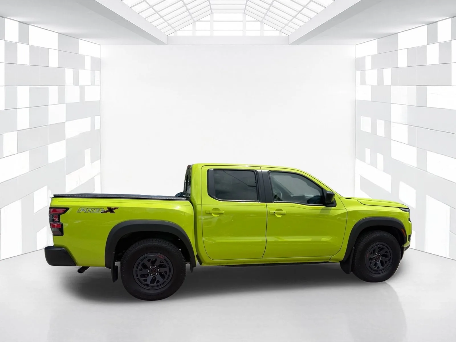 2026 Nissan Frontier Crew Cab PRO-X® photo 8