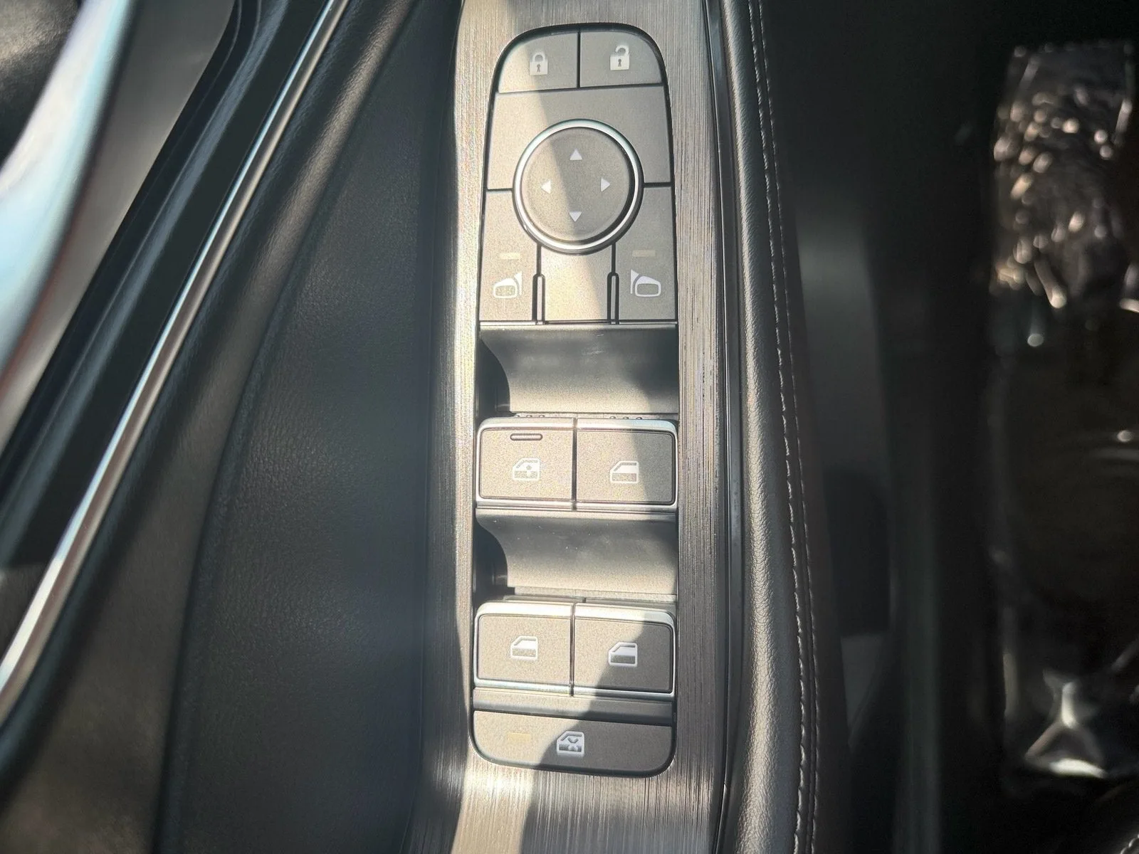 2026 Nissan Rogue Platinum photo 33