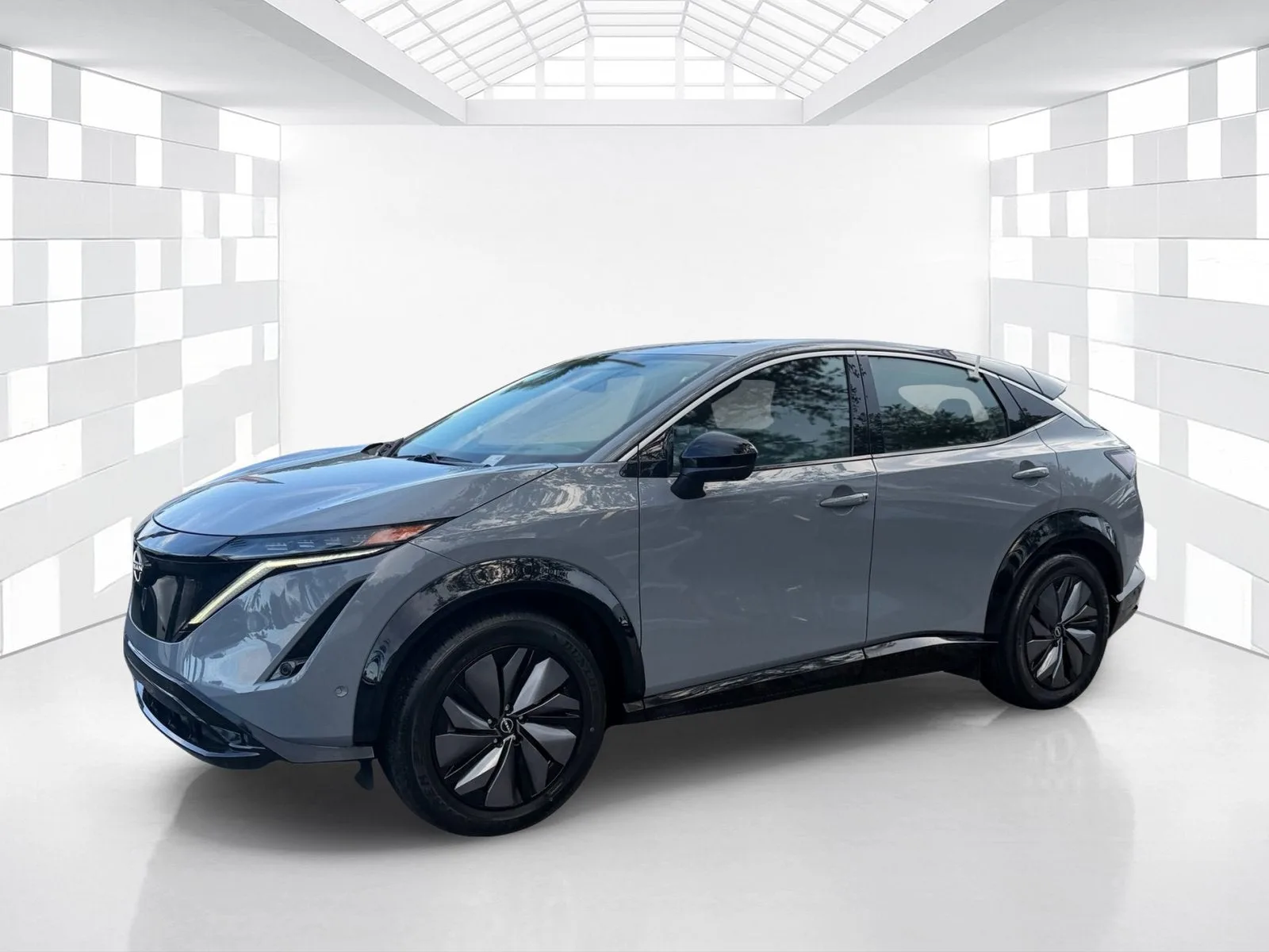 2024 Nissan ARIYA EMPOWER+ photo 3
