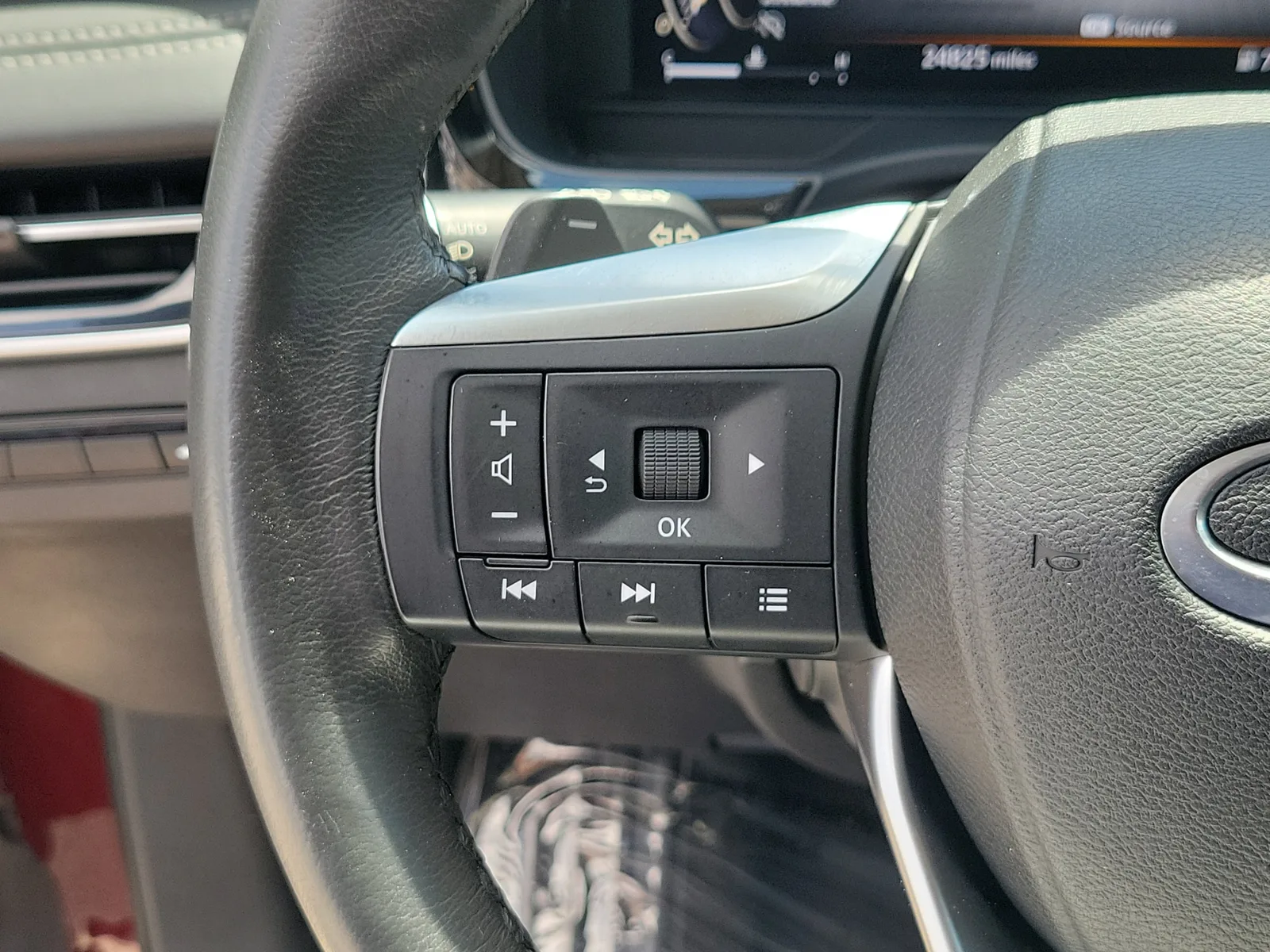 2022 INFINITI QX60 LUXE photo 17
