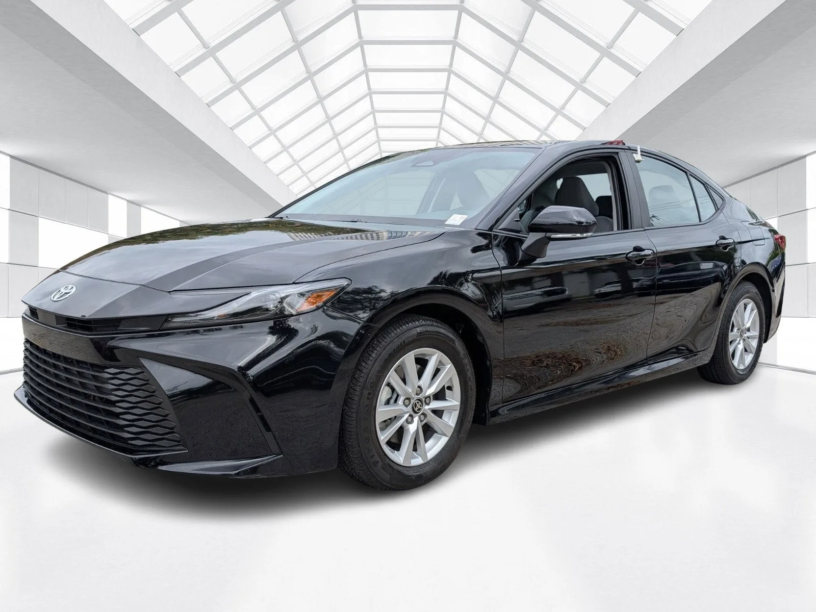 2025 Toyota Camry LE photo 2