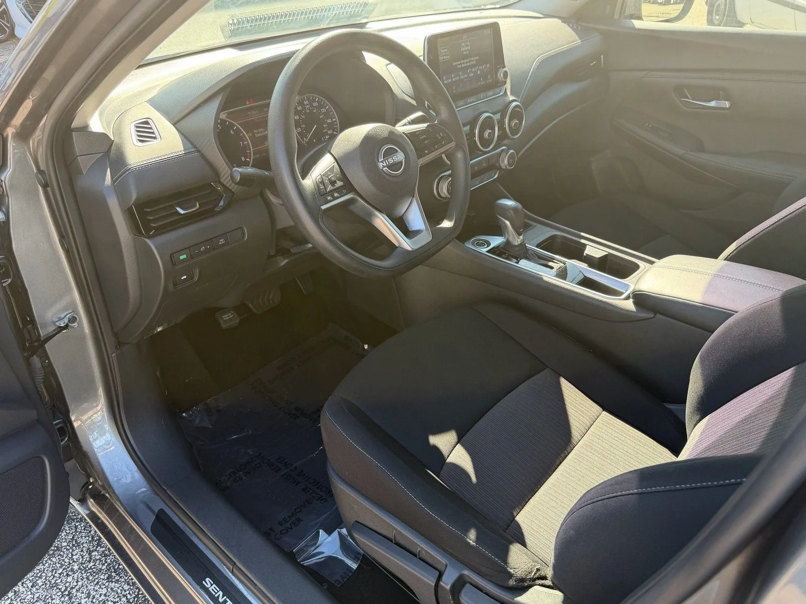 2024 Nissan Sentra SV photo 11