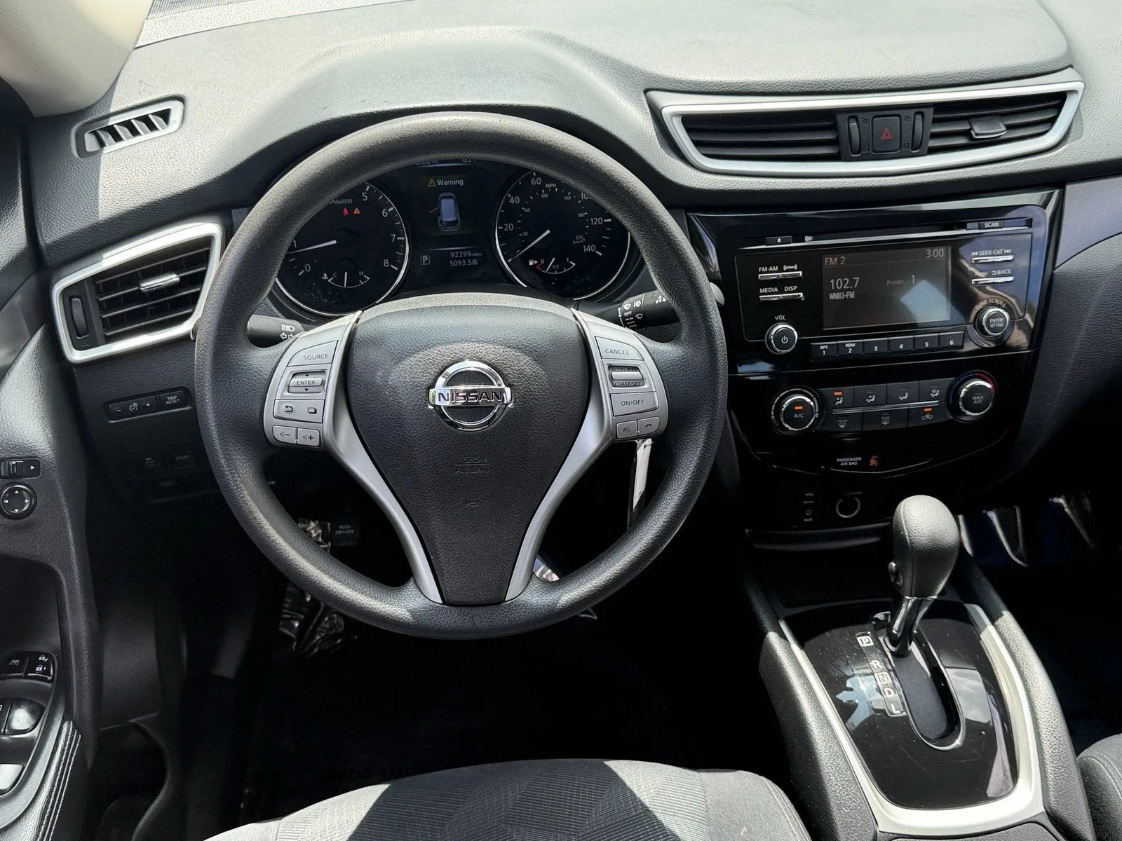 2016 Nissan Rogue S photo 12
