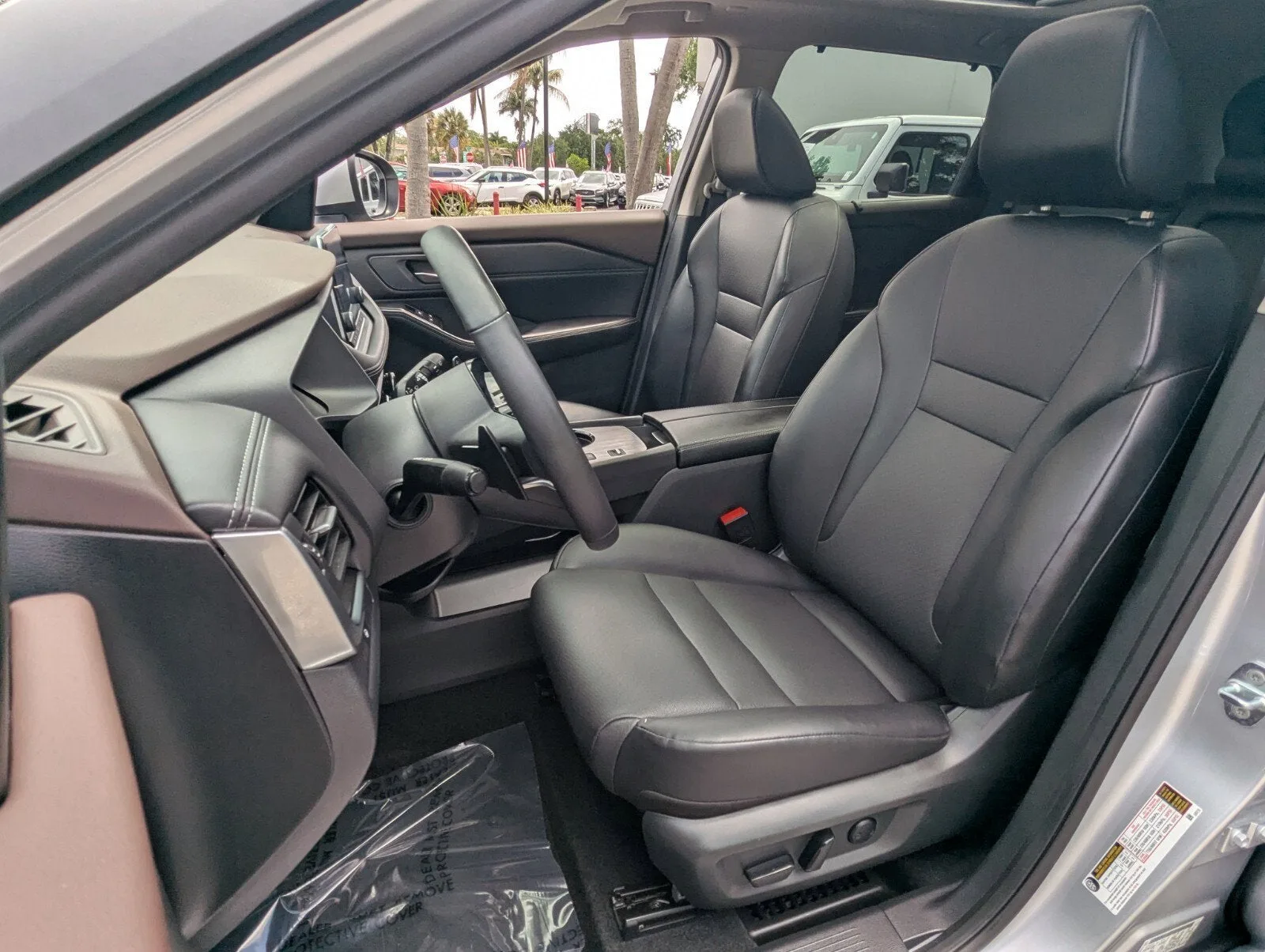 2023 Nissan Rogue SV photo 10