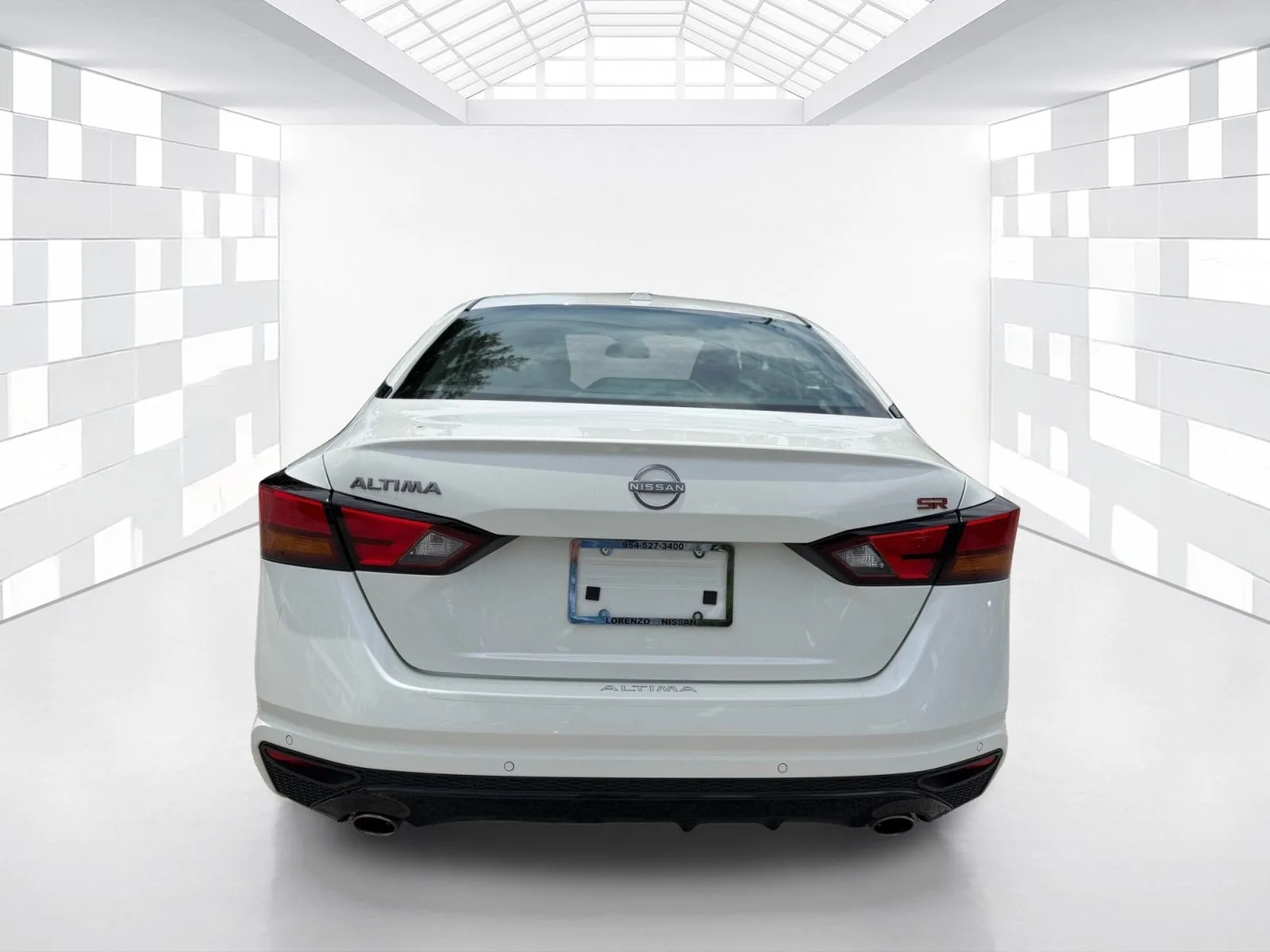 2025 Nissan Altima SR photo 6