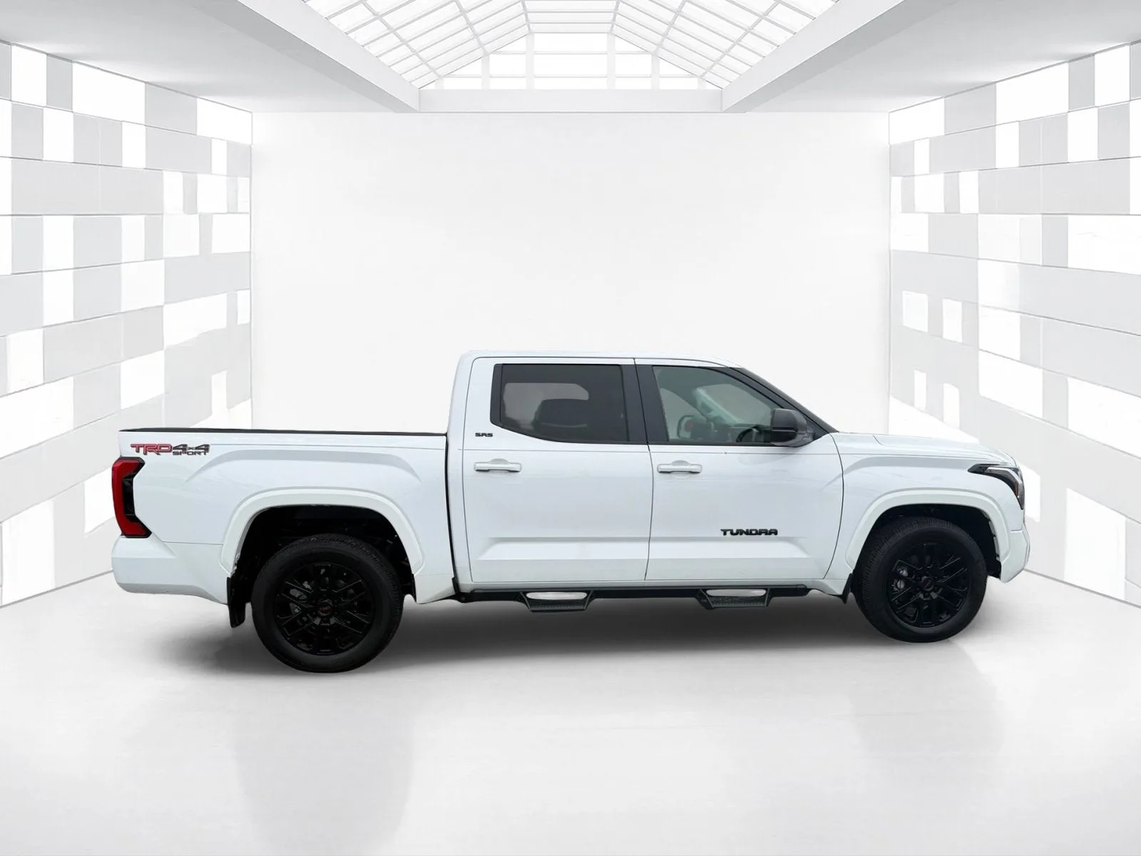 2023 Toyota Tundra 4WD SR5 photo 8