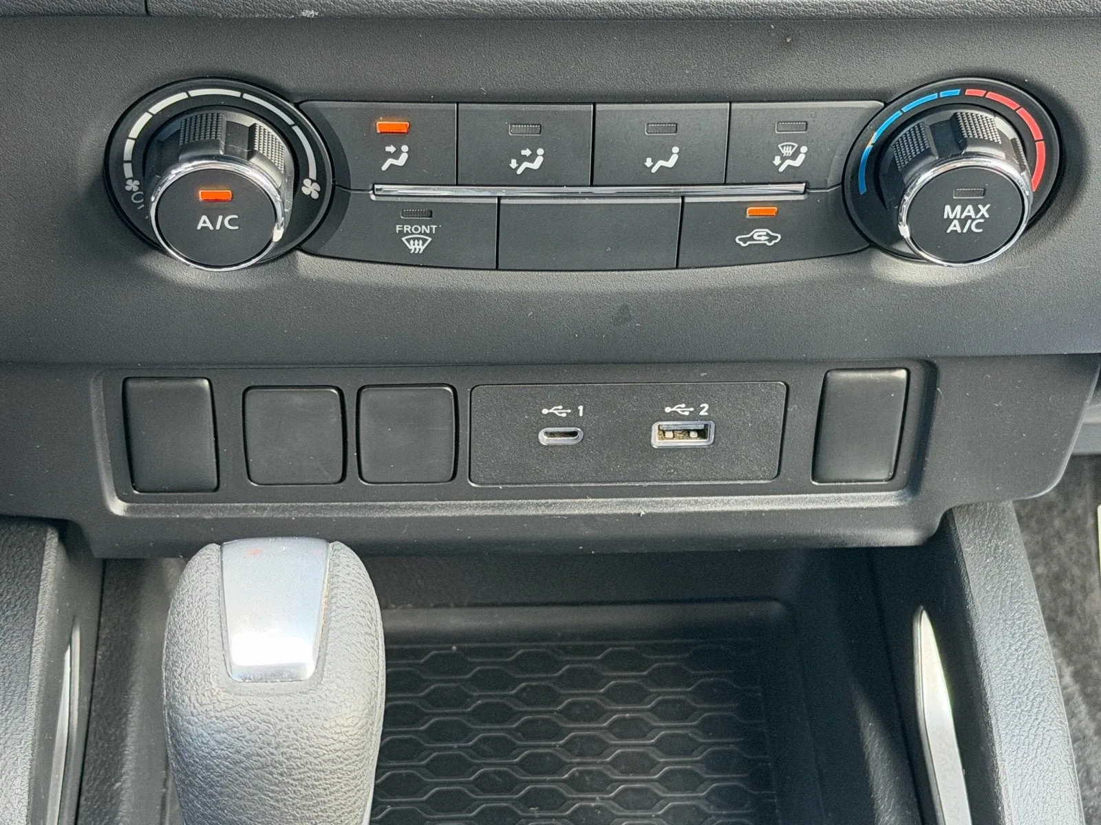 2024 Nissan Frontier Crew Cab SV photo 19